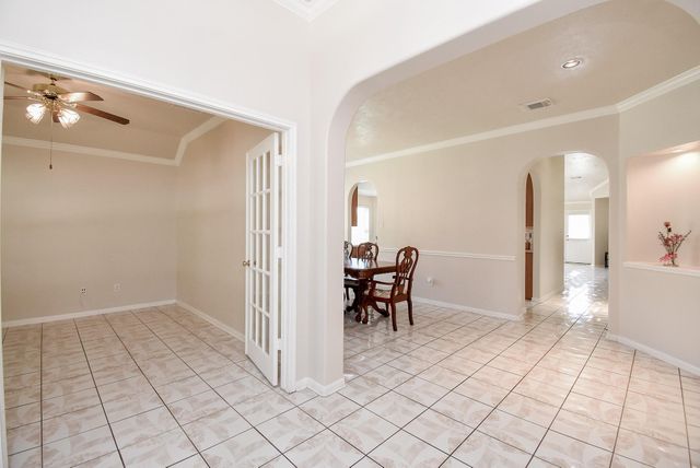 7915 Fall Hollow Drive, Houston, TX 77041
