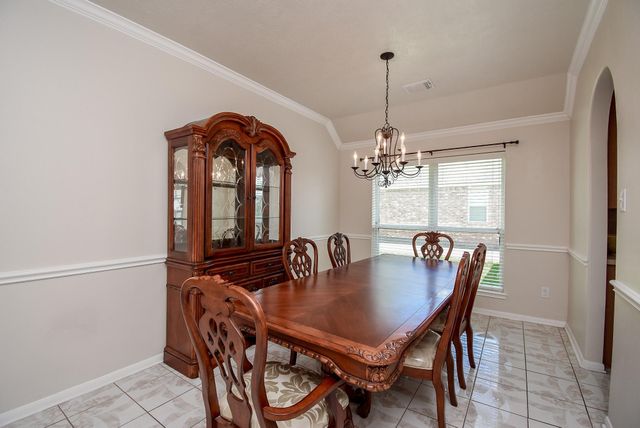 7915 Fall Hollow Drive, Houston, TX 77041