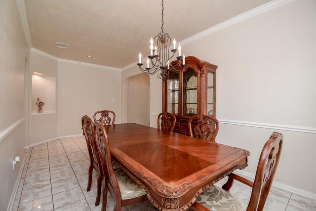 7915 Fall Hollow Drive, Houston, TX 77041