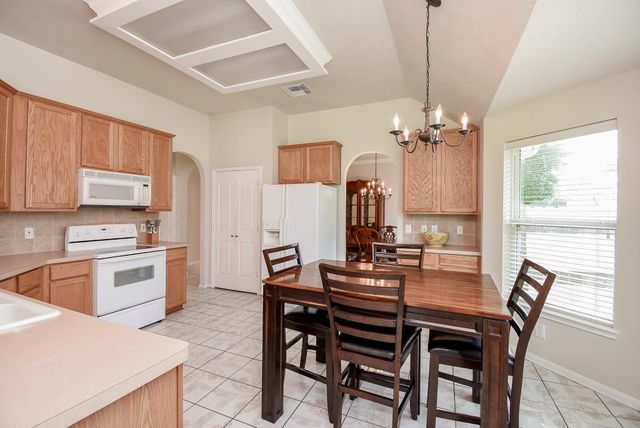 7915 Fall Hollow Drive, Houston, TX 77041