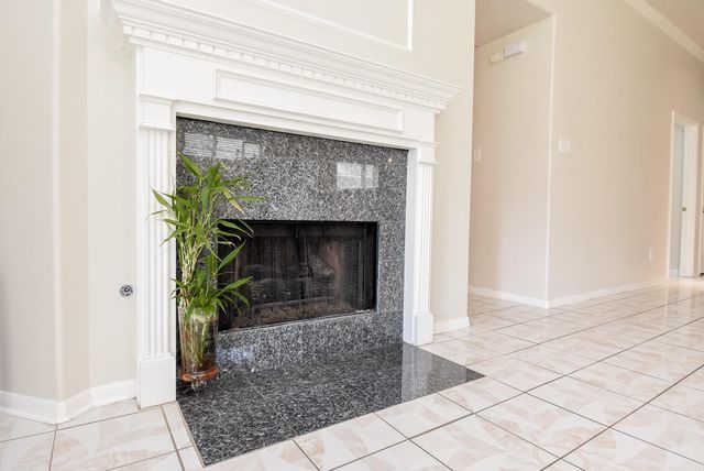 7915 Fall Hollow Drive, Houston, TX 77041