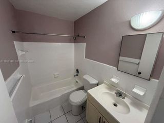 2916 Funston St 53A, Hollywood, FL 33020