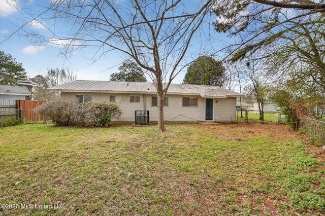 117 James Monroe Place, Jackson, MS 39213