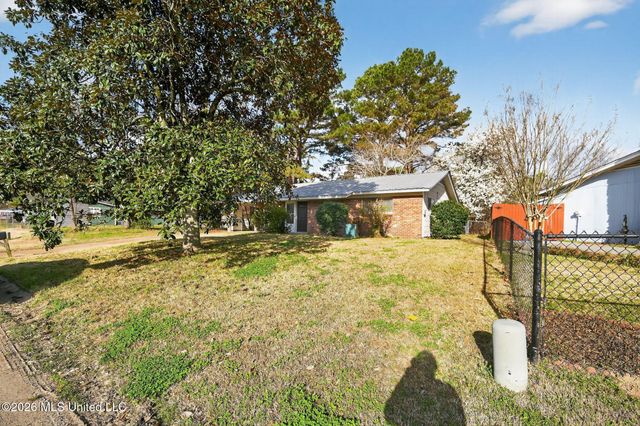 117 James Monroe Place, Jackson, MS 39213