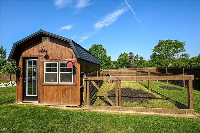 4428 Akins Road, North Royalton, OH 44133