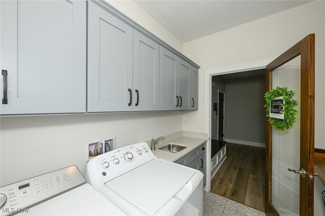 4428 Akins Road, North Royalton, OH 44133