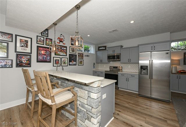 4428 Akins Road, North Royalton, OH 44133