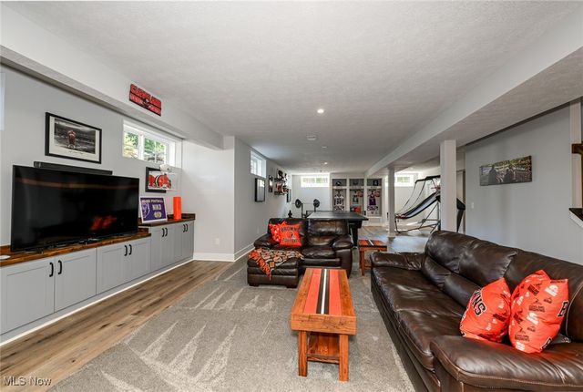 4428 Akins Road, North Royalton, OH 44133