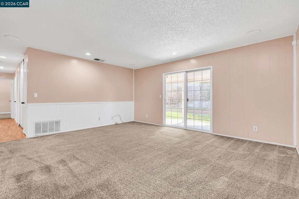 Image 11 of property listing at 3321 3321 Fraser Rd, Antioch, CA 94509