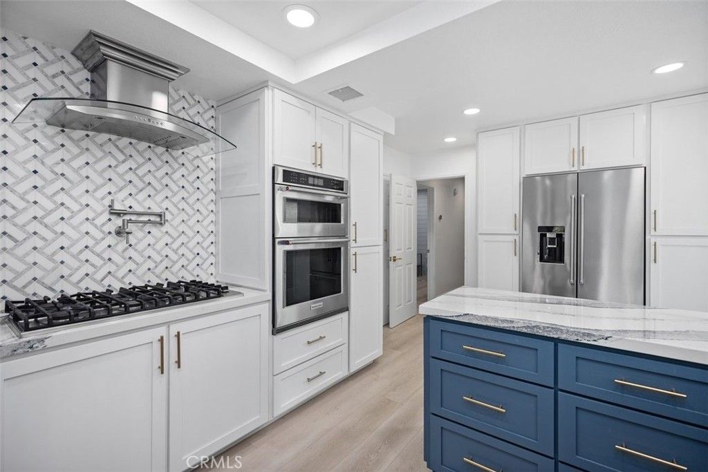 Image 20 of property listing at 3581 Aquarius, Huntington Beach, CA 92649