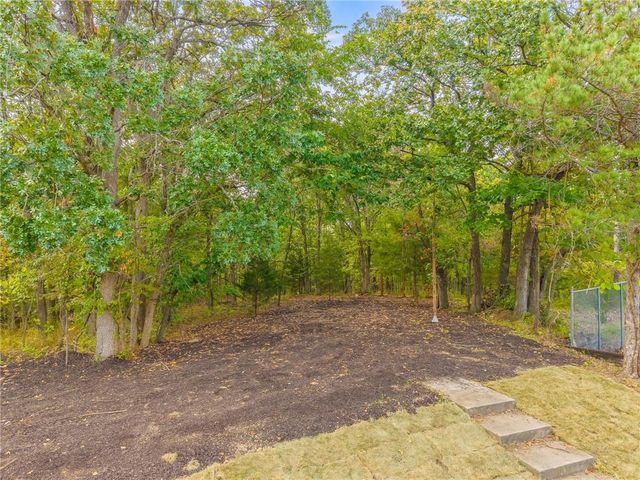 1701 NW Duncan Road, Blue Springs, MO 64015