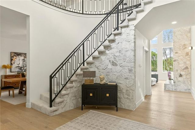 1701 NW Duncan Road, Blue Springs, MO 64015