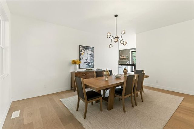 1701 NW Duncan Road, Blue Springs, MO 64015