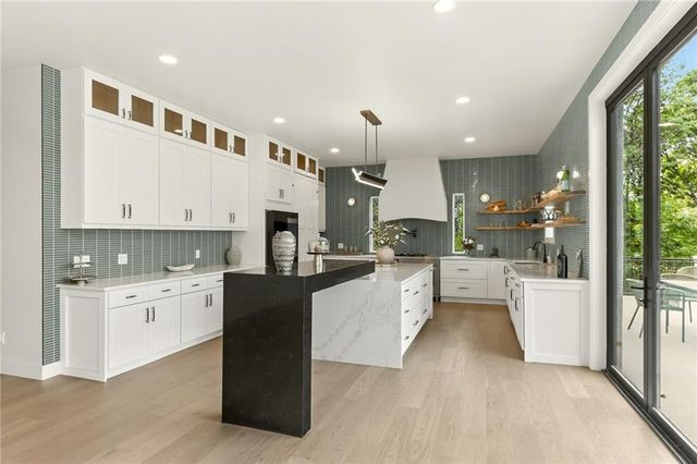 1701 NW Duncan Road, Blue Springs, MO 64015