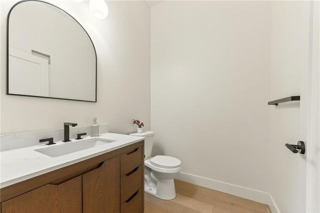 1701 NW Duncan Road, Blue Springs, MO 64015