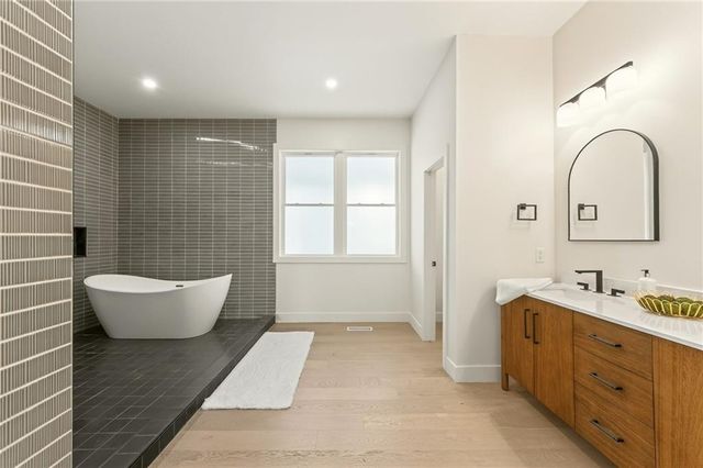 1701 NW Duncan Road, Blue Springs, MO 64015