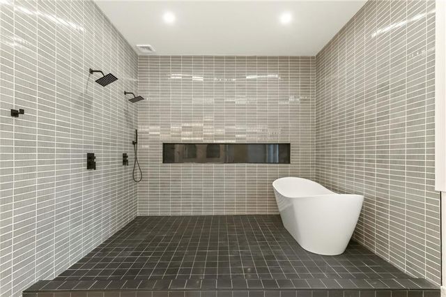 1701 NW Duncan Road, Blue Springs, MO 64015