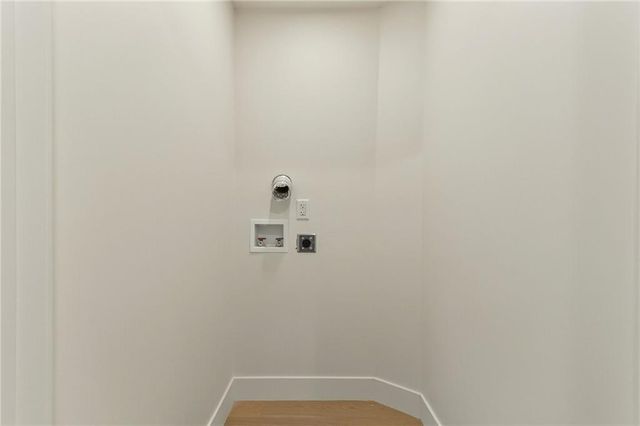 1701 NW Duncan Road, Blue Springs, MO 64015