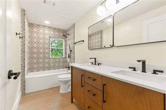 1701 NW Duncan Road, Blue Springs, MO 64015