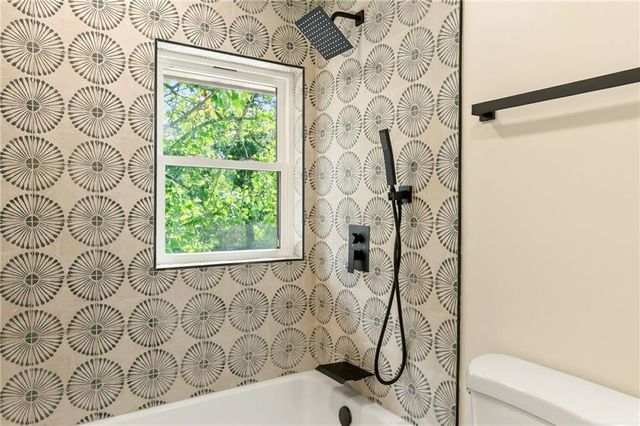 1701 NW Duncan Road, Blue Springs, MO 64015