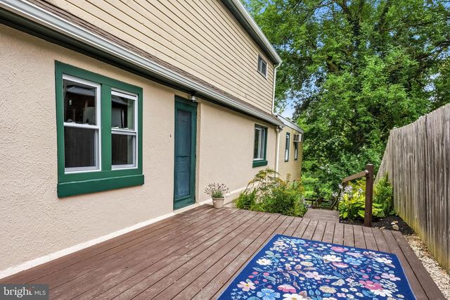 610 W MARKET ST, West Chester, PA 19382