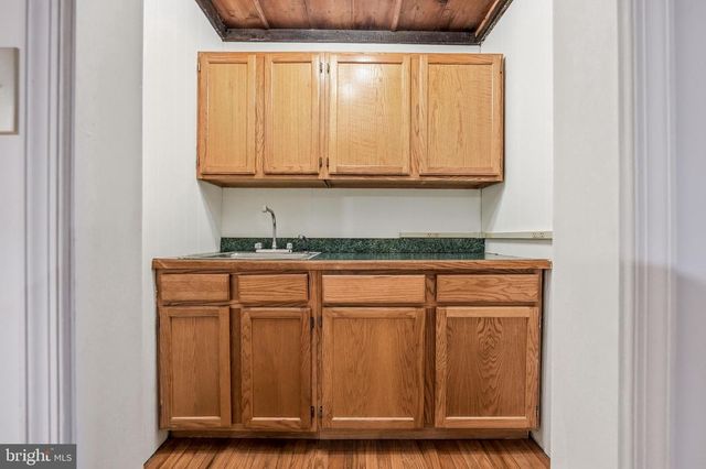 610 W MARKET ST, West Chester, PA 19382
