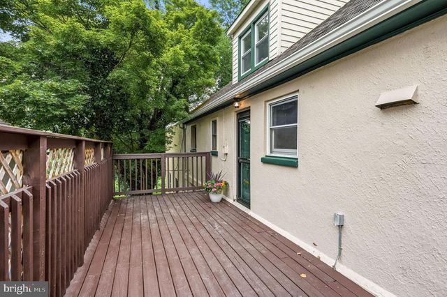 610 W MARKET ST, West Chester, PA 19382