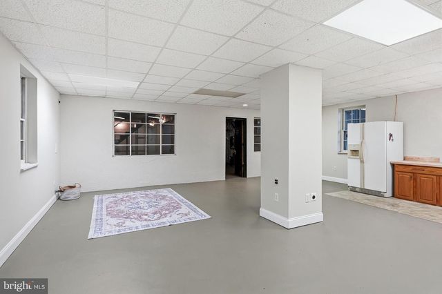 610 W MARKET ST, West Chester, PA 19382