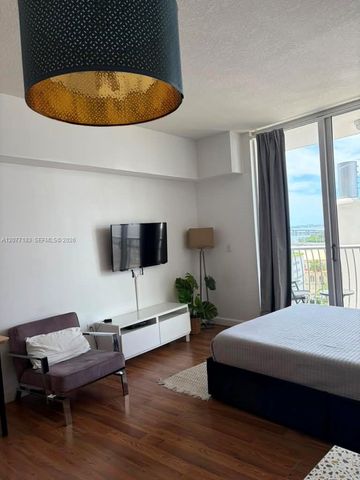 1750 N Bayshore Drive 1216, Miami, FL 33132