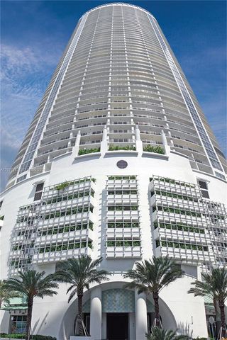 1750 N Bayshore Drive 1216, Miami, FL 33132