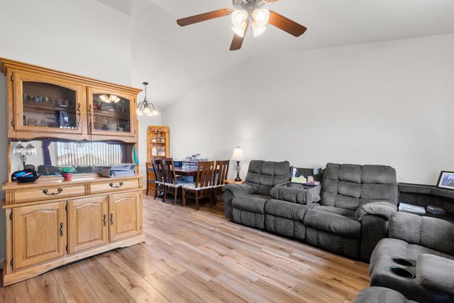 461 EISENHOWER LN, Box Elder, SD 57719