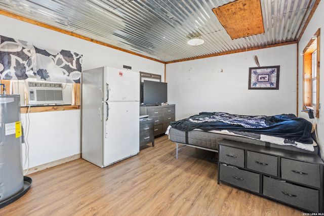 470 Lyon, Seguin, TX 78155