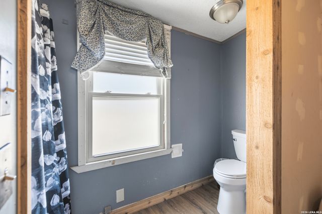 470 Lyon, Seguin, TX 78155