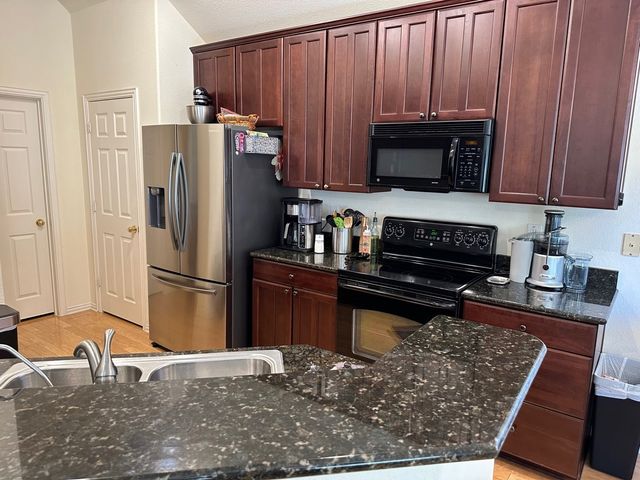 2800 Cascade Cove Drive, Little Elm, TX 75068