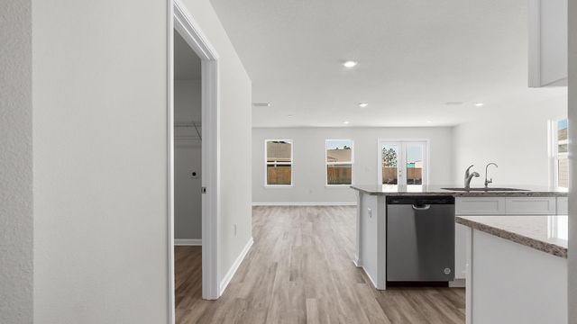 275 Eunola Lane, Freeport, FL 32439