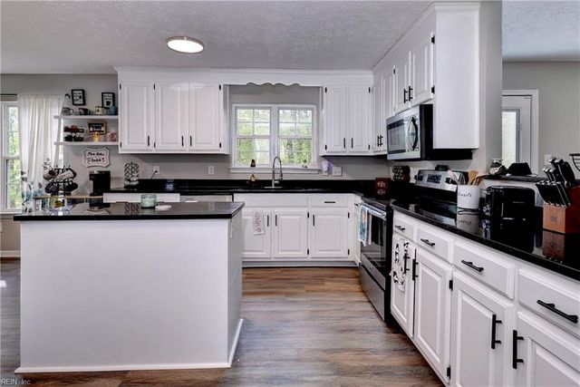 109 Trafalgar CT, Williamsburg, VA 23185
