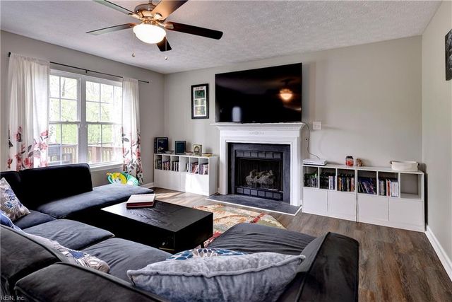 109 Trafalgar CT, Williamsburg, VA 23185