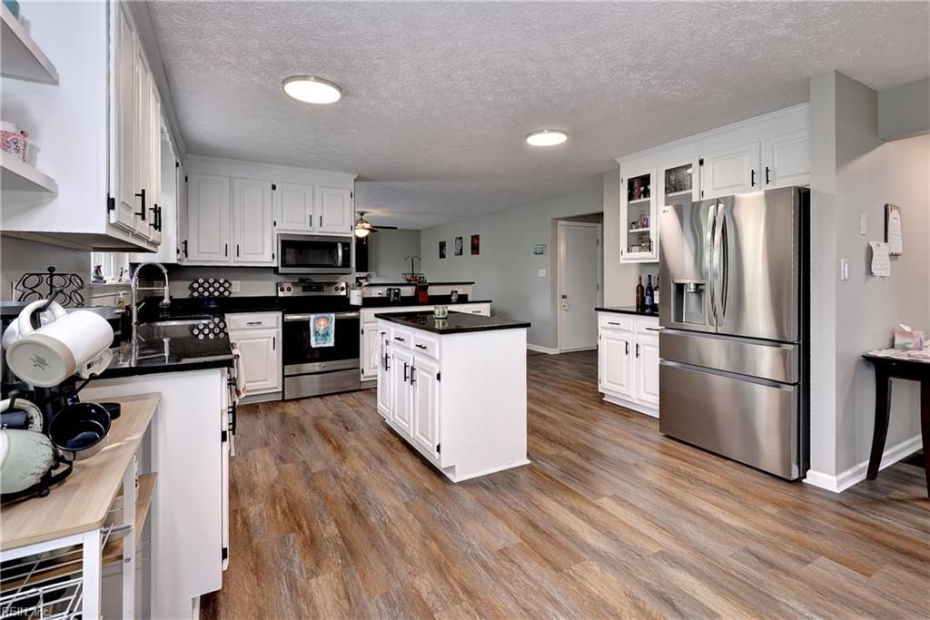 109 Trafalgar CT, Williamsburg, VA 23185