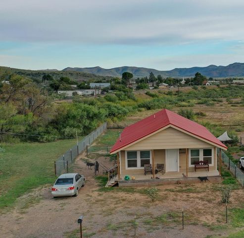 1000 W Brown Ave, Alpine, TX 79830