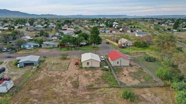 1000 W Brown Ave, Alpine, TX 79830