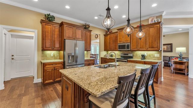 2012 BENFORD AVENUE, Lakeland, FL 33803