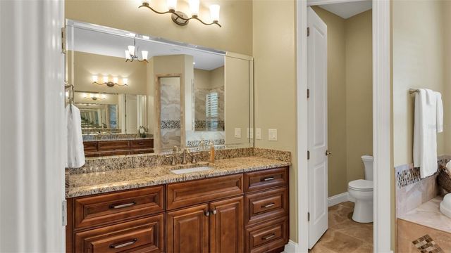 2012 BENFORD AVENUE, Lakeland, FL 33803