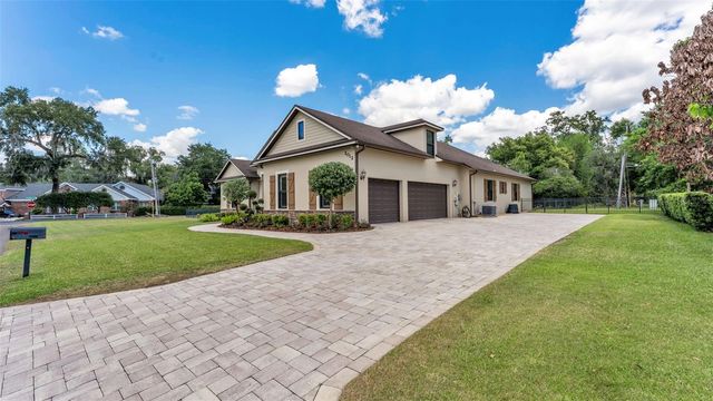 2012 BENFORD AVENUE, Lakeland, FL 33803