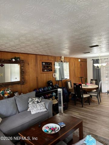 918 BACALL Road, Jacksonville, FL 32218