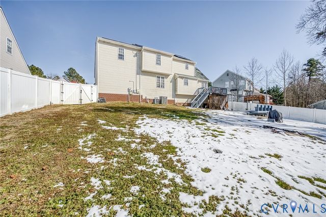 13542 Laketree Dr, Chester, VA 23831