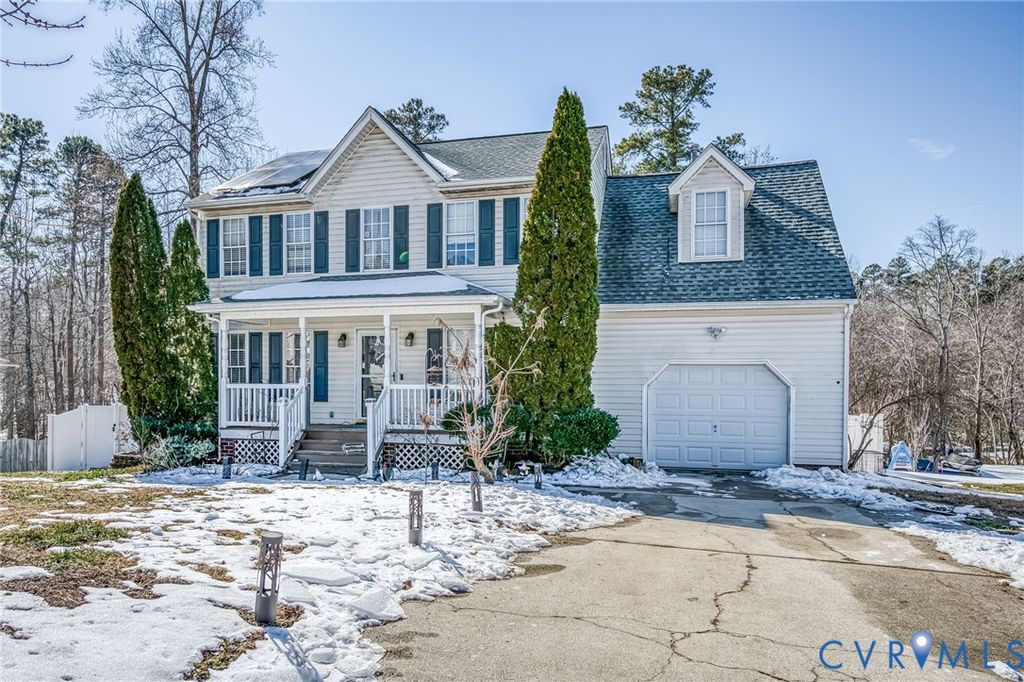 13542 Laketree Dr, Chester, VA 23831