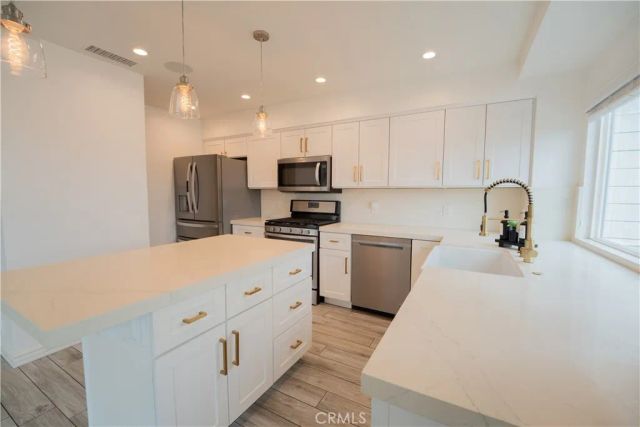 34 Cormorant Circle, Newport Beach, CA 92660