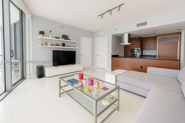 495 Brickell Ave 5104, Miami, FL 33131