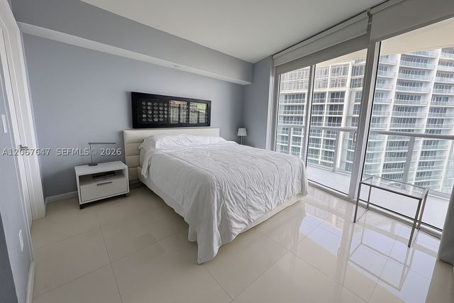 495 Brickell Ave 5104, Miami, FL 33131