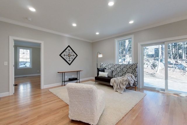 531 Clark, Gardner, MA 01440